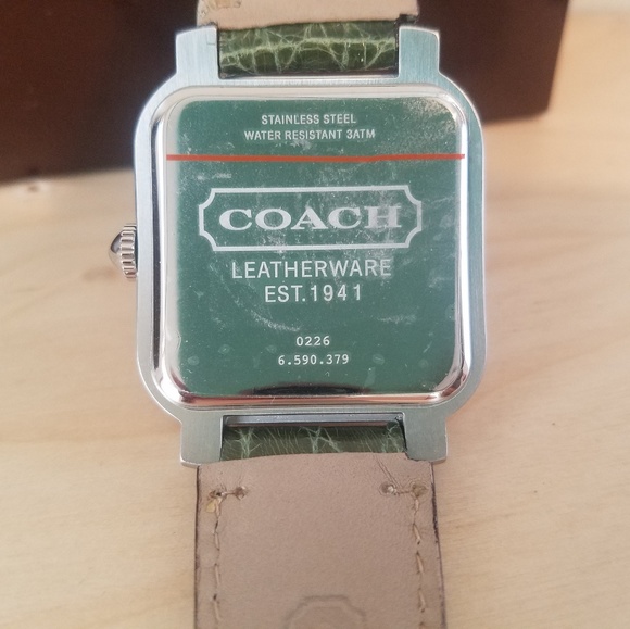 Coach Watch - Picture 3 of 4